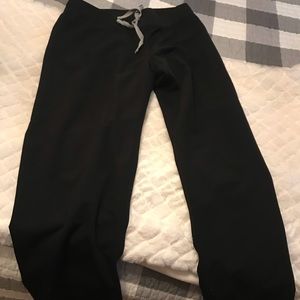 Figs Livingston scrub pants size Small